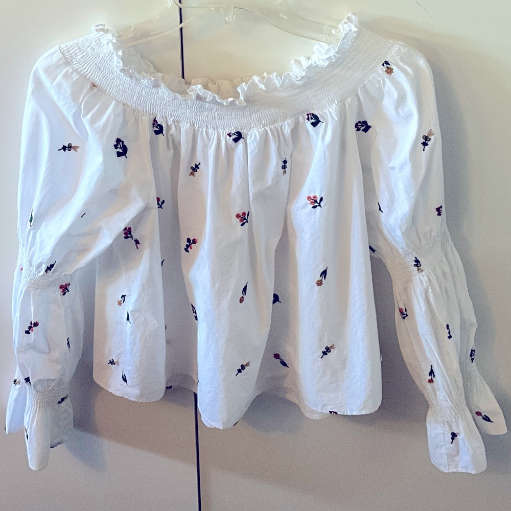Zara Trafaluc Boho Off Shoulder Top White Floral Cottagecore Smocked - Picture 3 of 8